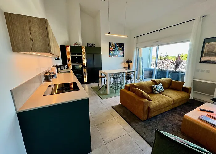 Attique De Granbos T3 Climatise & Terrasse Xxl & Garage 아파트 *